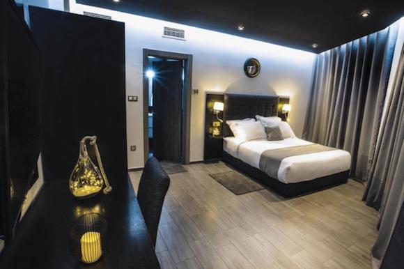 Calypso Hotel Aïn el Turk Kültér fotó