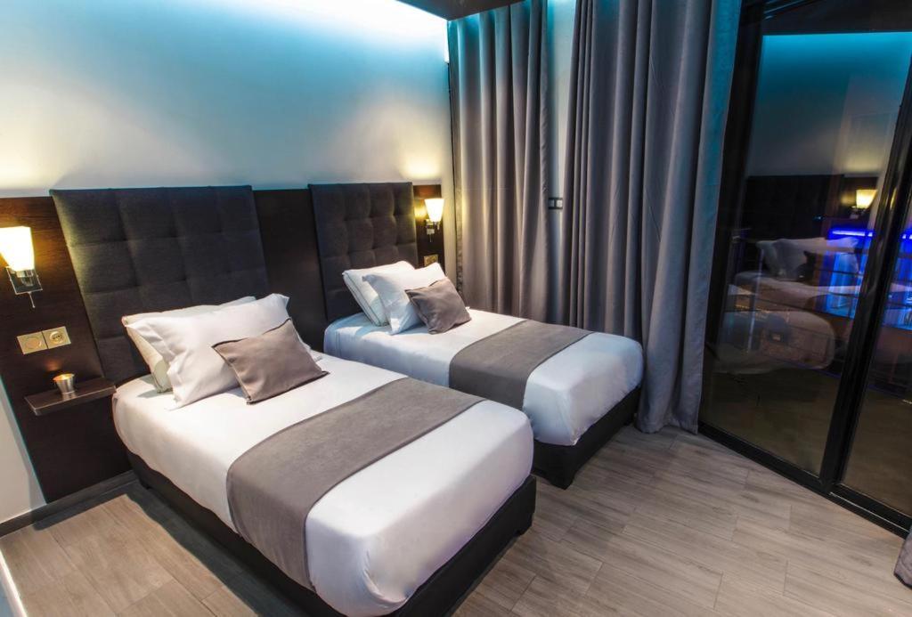 Calypso Hotel Aïn el Turk Kültér fotó