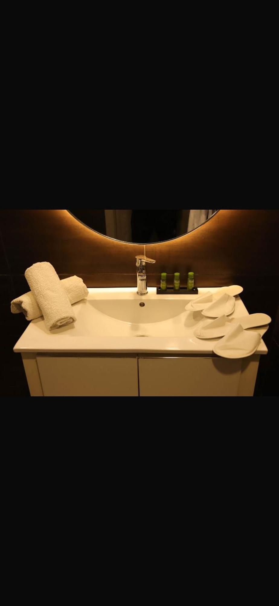 Calypso Hotel Aïn el Turk Kültér fotó