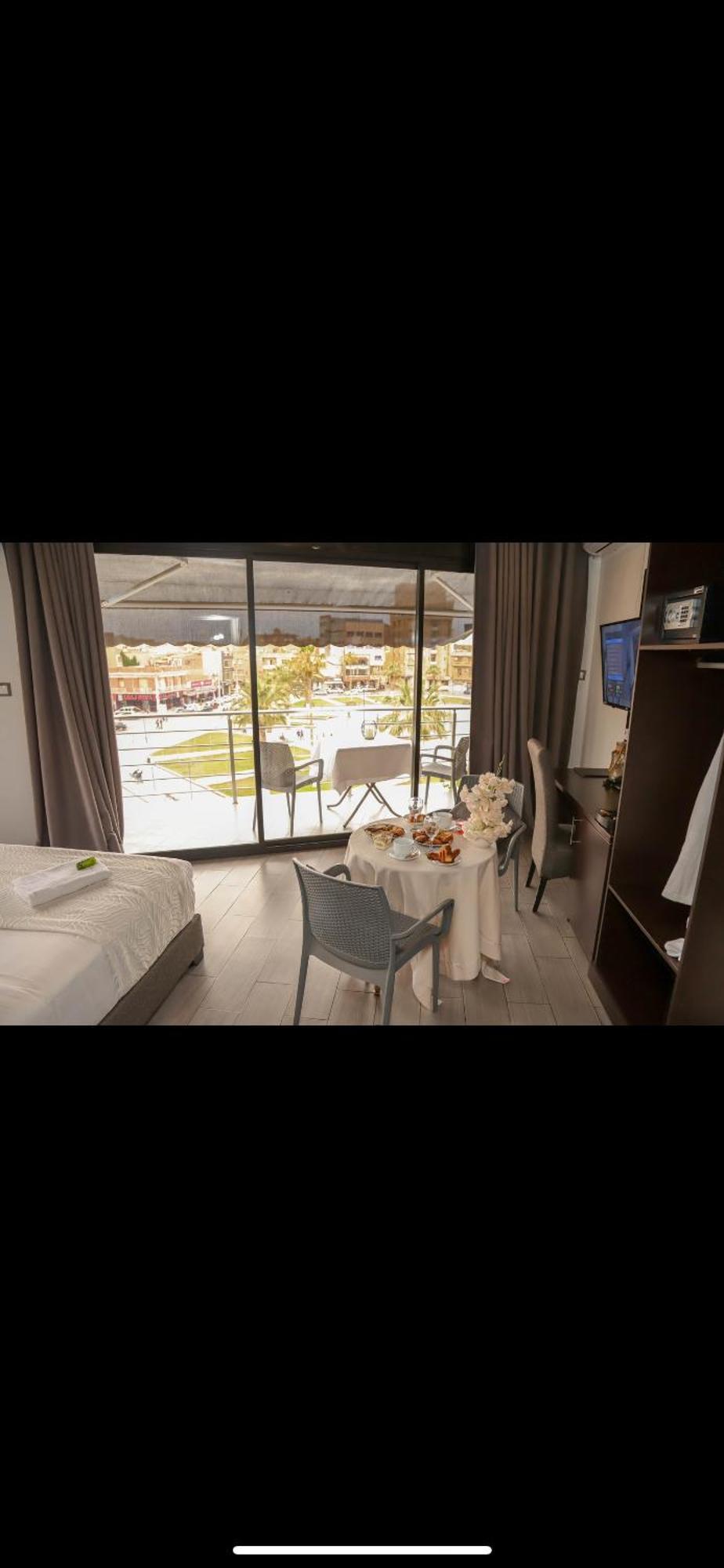 Calypso Hotel Aïn el Turk Kültér fotó
