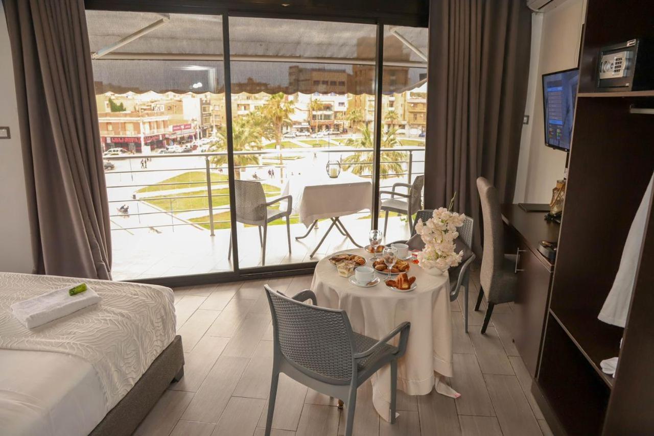 Calypso Hotel Aïn el Turk Kültér fotó