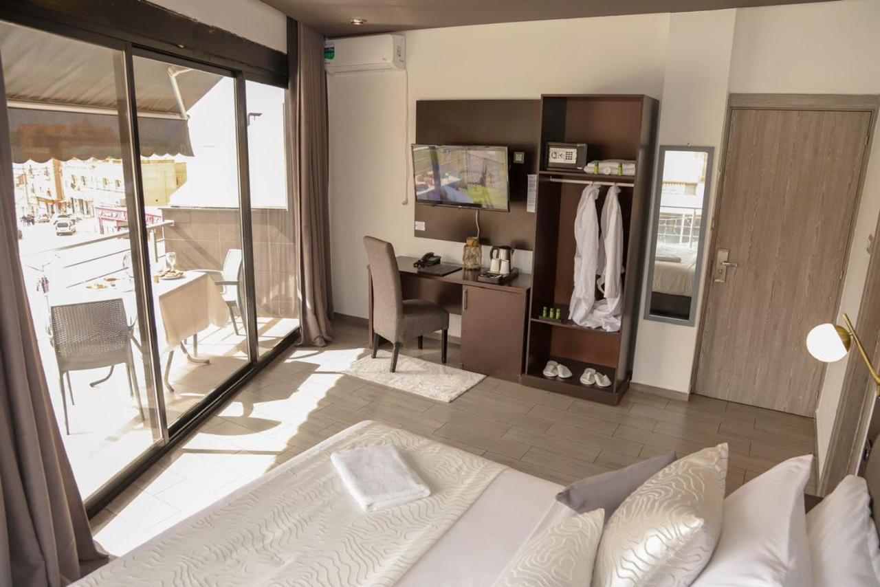 Calypso Hotel Aïn el Turk Kültér fotó